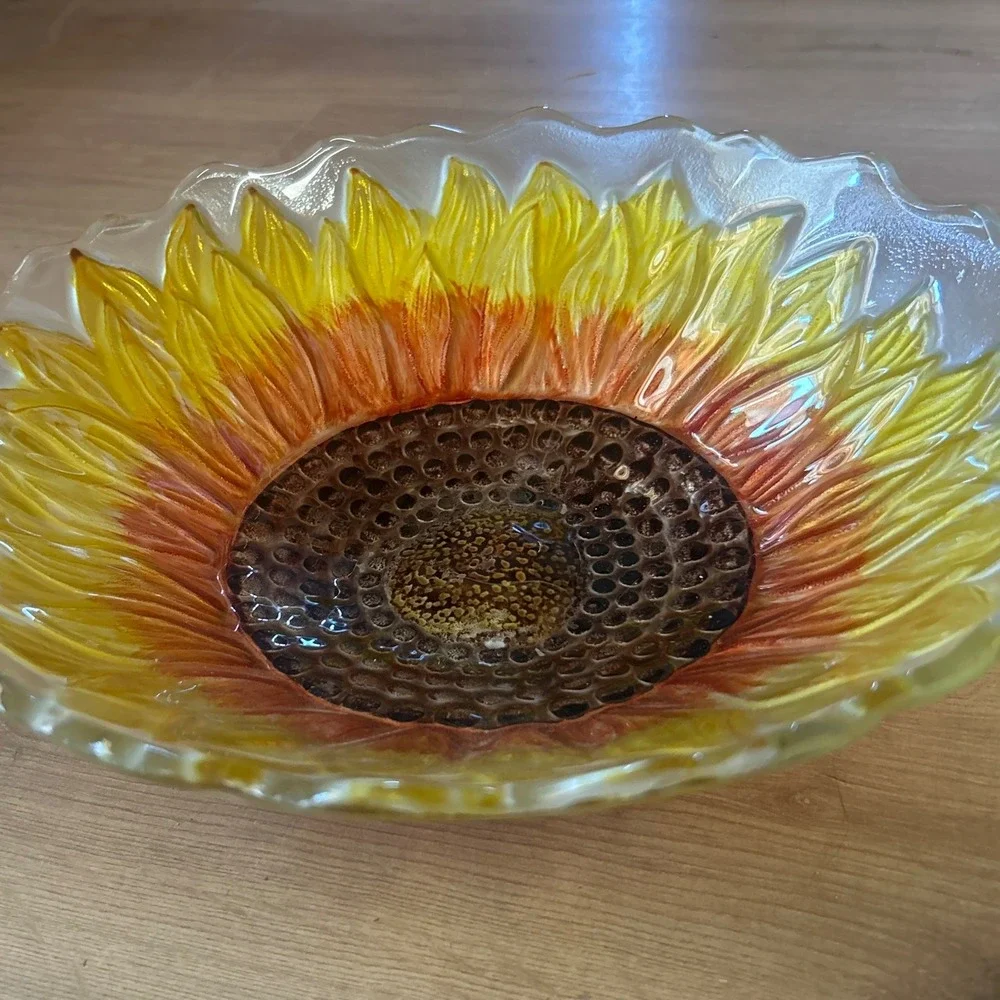 Hand Painted Sunflower Glass Bowl Scalloped Edge Floral Decorative Serving Dish